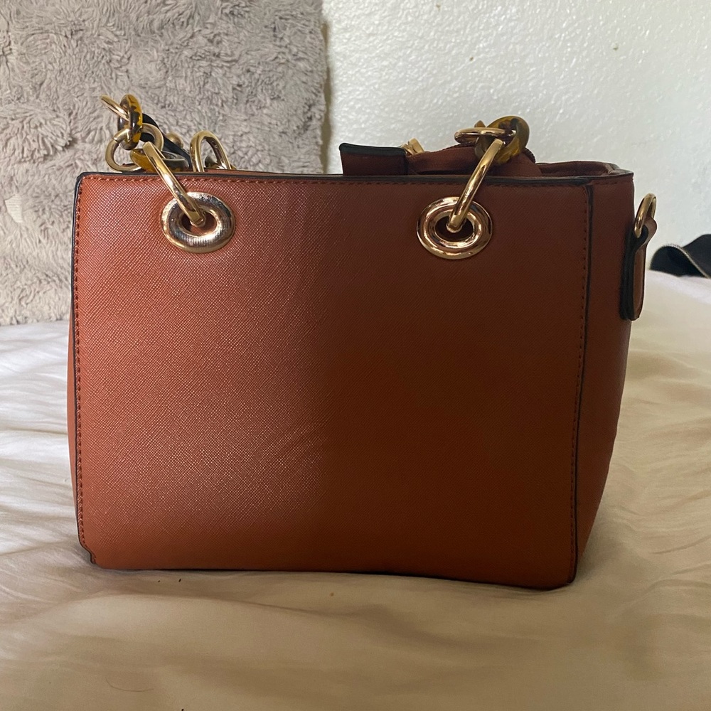 Brown women’s bag